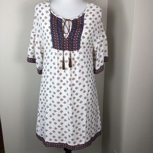 Signature Studio Boho Dress. Size Small‎